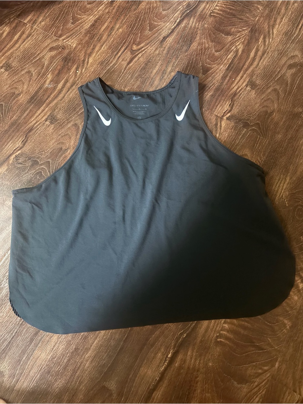 Size L Nike AeroSwift Women's Dri-FIT ADV Cropped Running Tank Top FN2713-010